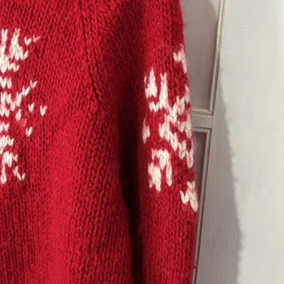American Eagle Chunky Hand Knit Wool Snowflake Ski Winter Red Hooded Sweater - L - Picture 4 of 8